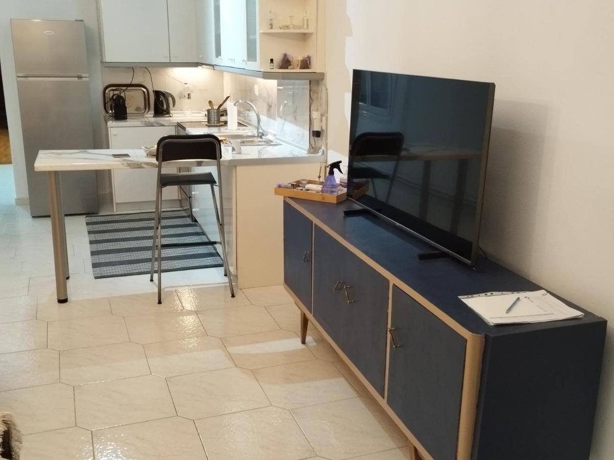 Η Ελπίδα Και Η Γιάννα Ξεκίνησαν Ένα Χώρο Cute Apartamento Volos Exterior foto